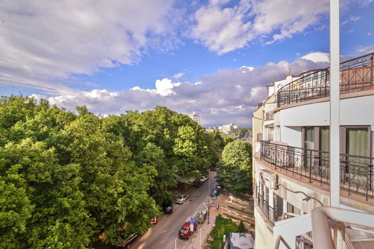 South Park, Vitosha View, 2-Bdr, 2-Bthr Apartment By Flat Mаnager Sofia Zewnętrze zdjęcie