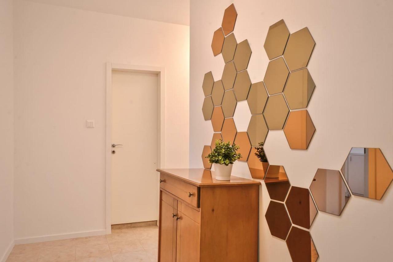 South Park, Vitosha View, 2-Bdr, 2-Bthr Apartment By Flat Mаnager Sofia Zewnętrze zdjęcie